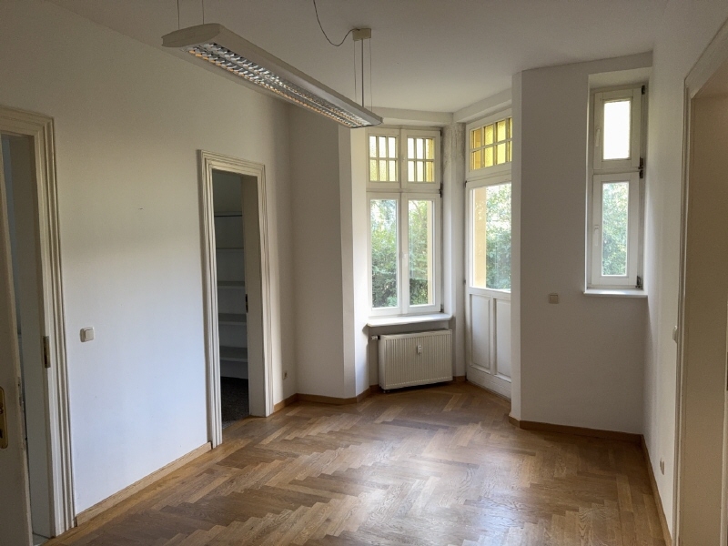 Besprechnung B6